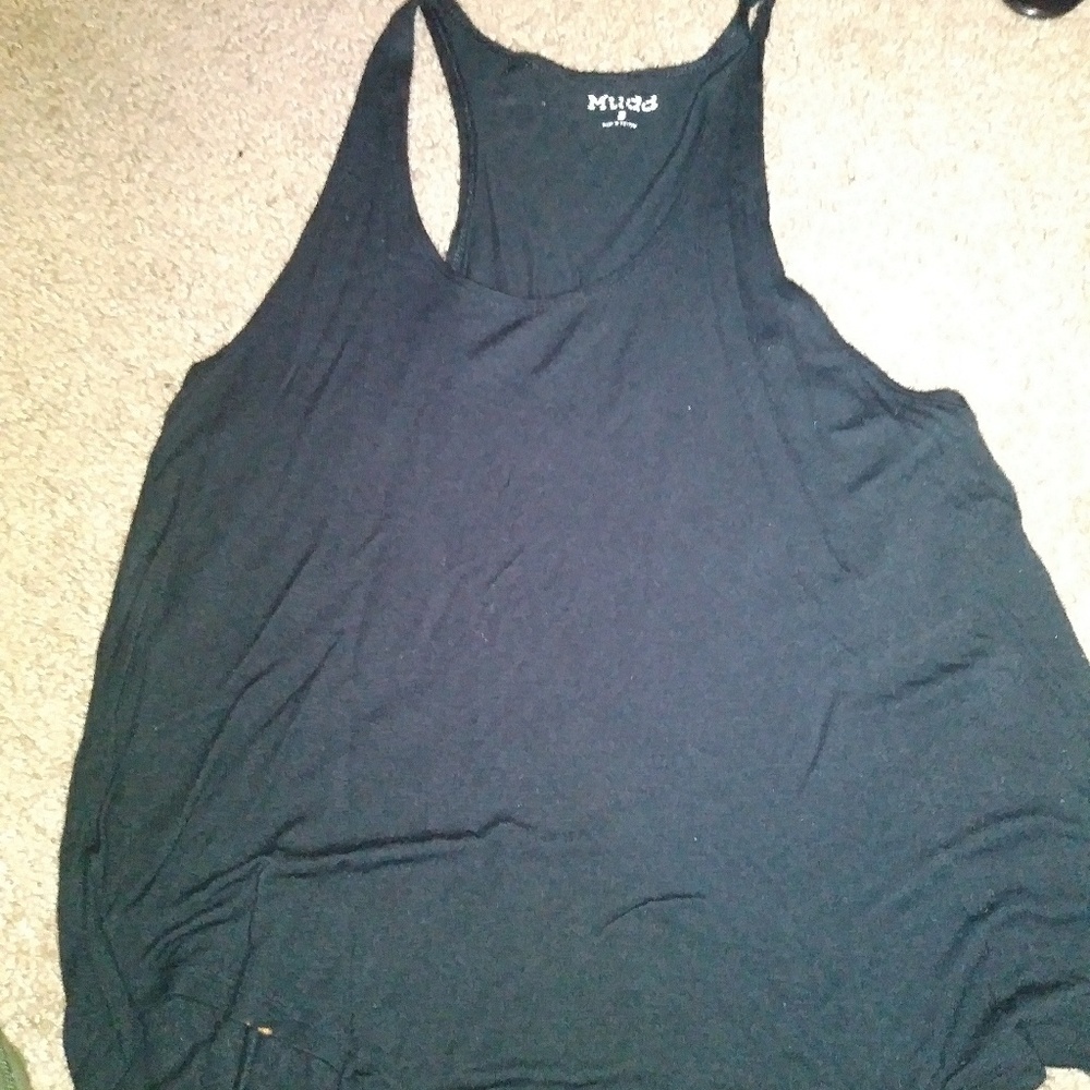 Tank top.